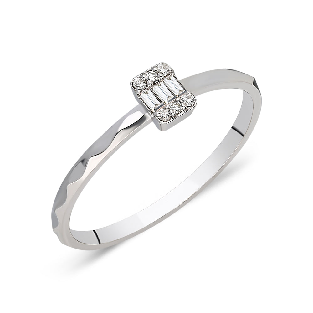 0,05 Karat Pırlanta Yüzük BGT-1-YZ03350,05 Karat Pırlanta Yüzük BGT-1-YZ0335 | Best Price in 2023 at vav diamondBaget, Yüzük, Çıtır