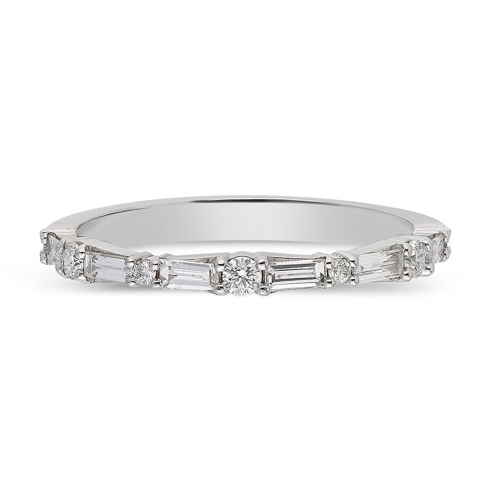 0,37 Karat Pırlanta Yüzük BGT-1-YZ01020,37 Karat Pırlanta Yüzük BGT-1-YZ0102 | Best Price in 2023 at vav diamondBaget, Yarımtur, Yüzük