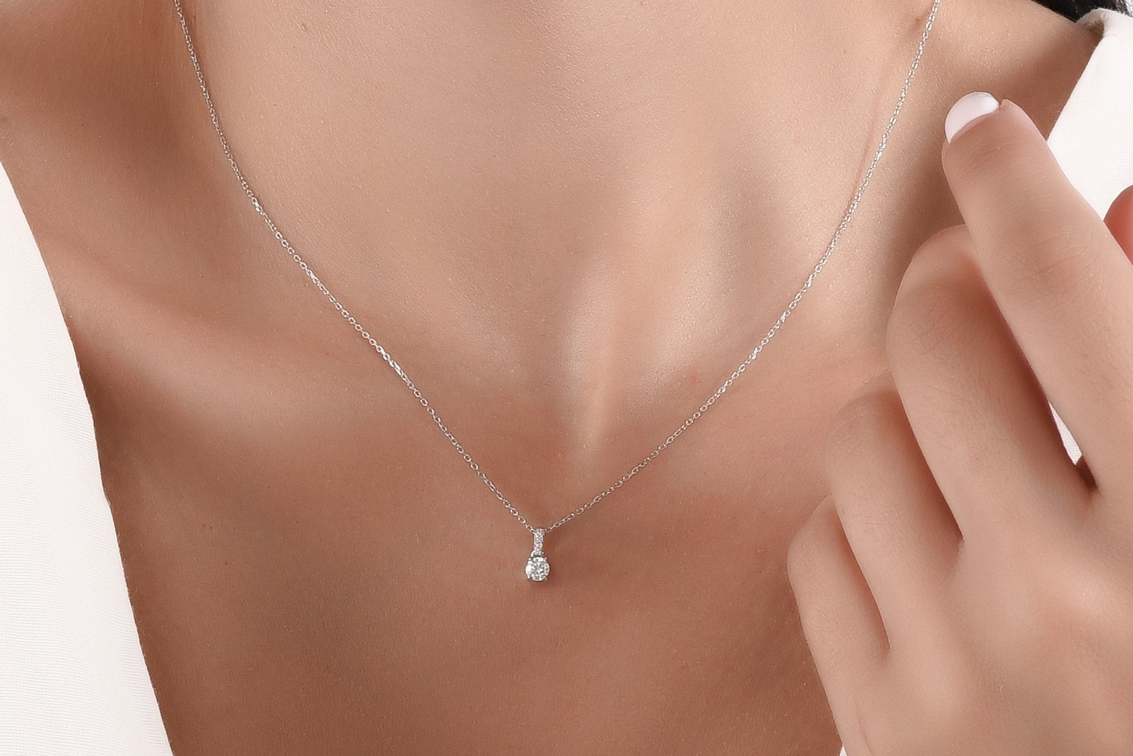 0,17 Karat Pırlanta Kolye KL-ALM4-0150,17 Karat Pırlanta Kolye KL-ALM4-015 | Best Price in 2023 at vav diamondAvrupa, Kolye